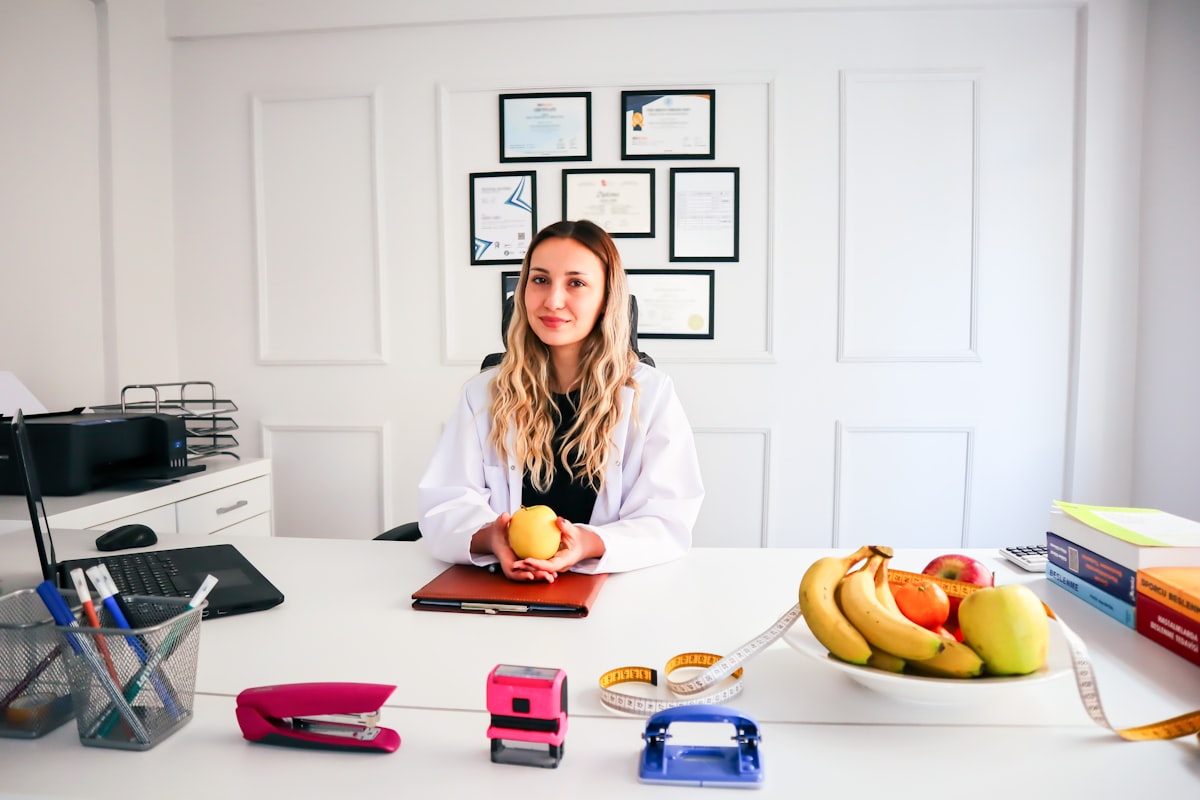 Elena Sánchez, Meal Planning Specialist